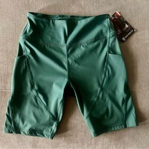 Born Primitive Cadence Shorts